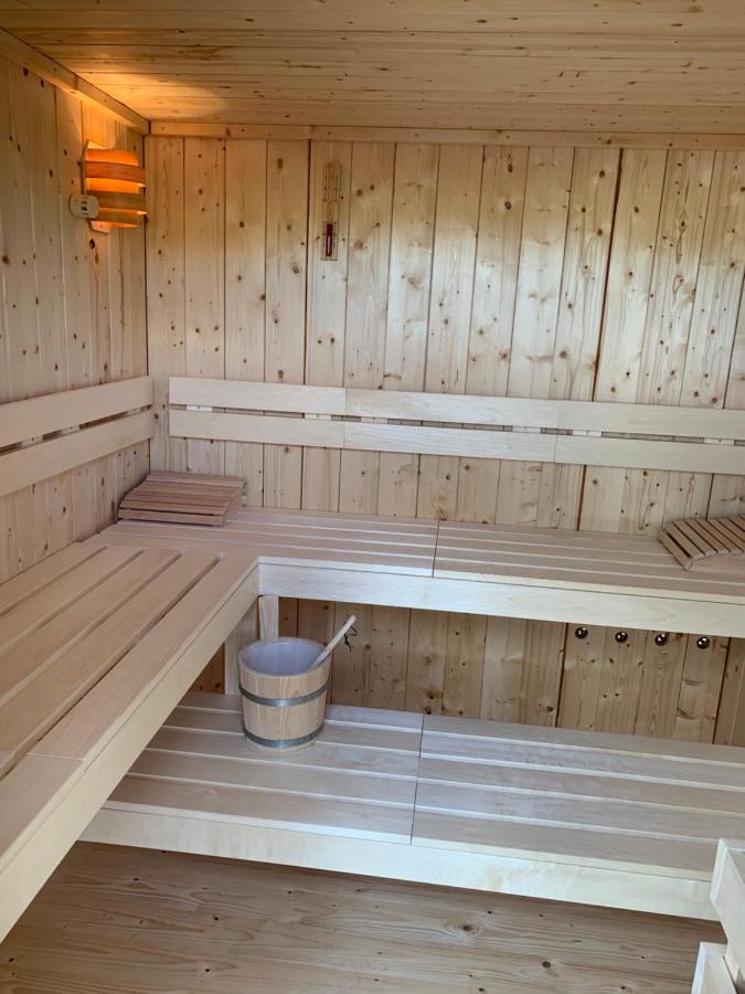 Romantische Ferienwohnung Mit Fantastischem Ausblick, Pool Und Gartensauna Jena Esterno foto